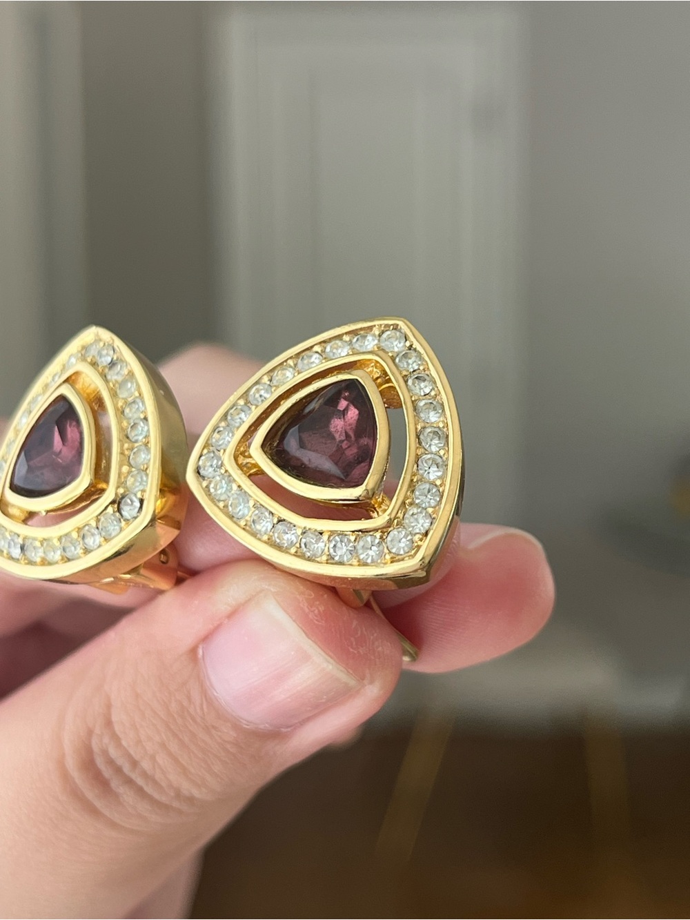 Authentic Vintage Dior Purple Brown Rhinestone Triangular Gold Clip-On Earrings - Picture 5 of 8